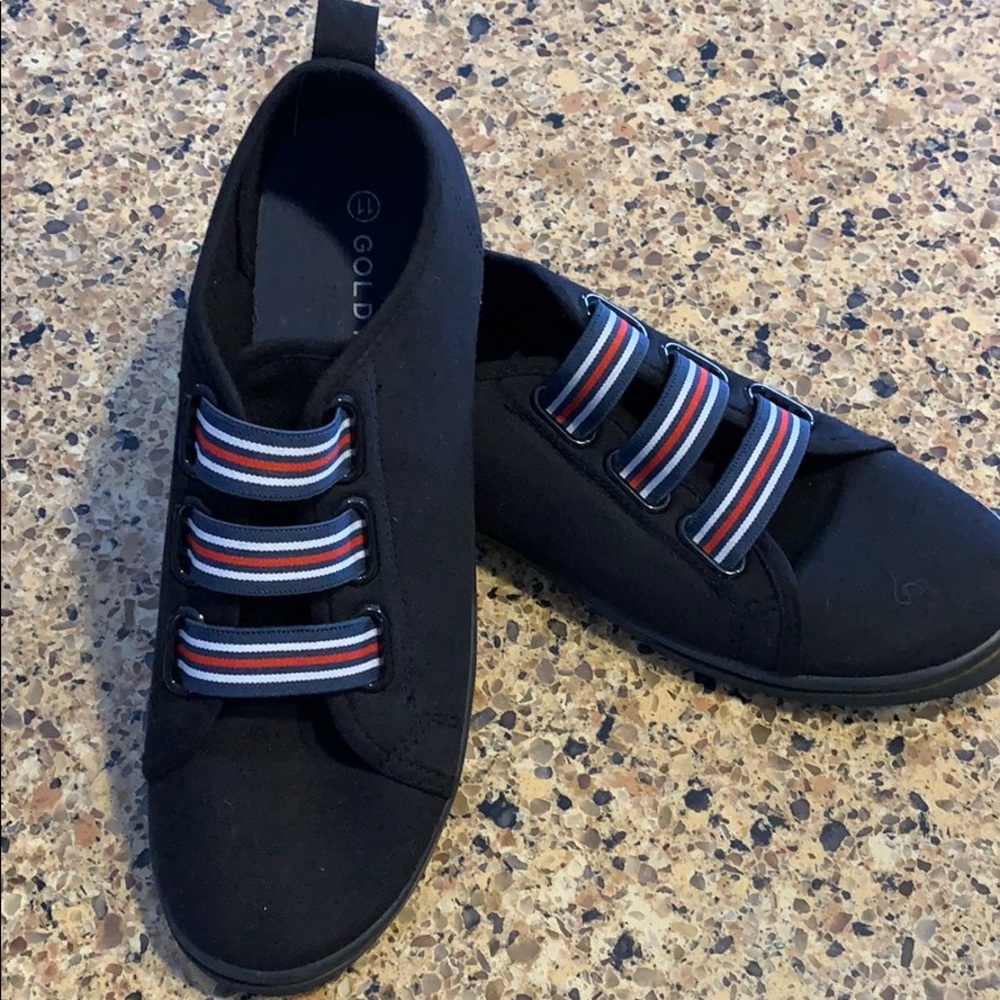 Canvas Sneakers by Gold Toe